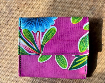 Love Shine Purple Oil Cloth Floral Wallet, Vinyl Trifold Wallet