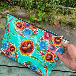 Estuche de tela hule floral Love Shine de 14" con cremallera, maletín para portátil, bolso de playa de viaje
