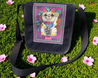 Japanese Good Luck Kitty Canvas Messenger Bag,Canvas Courier Daybag, Maneki- Neko Shoulder Bookbag