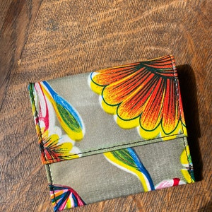 Love Shine Gold Floral Mexikanische Öl Tuch Französische Geldbörse Trifold Brieftasche