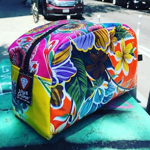 Love Shine Patchwork Oil Cloth Dopp Kit, Toiletry bag, Cosmetic bag, Sundries Case