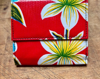 Love Shine Red Floral Oil Cloth Wallet, Vinyl Trifold  Wallet