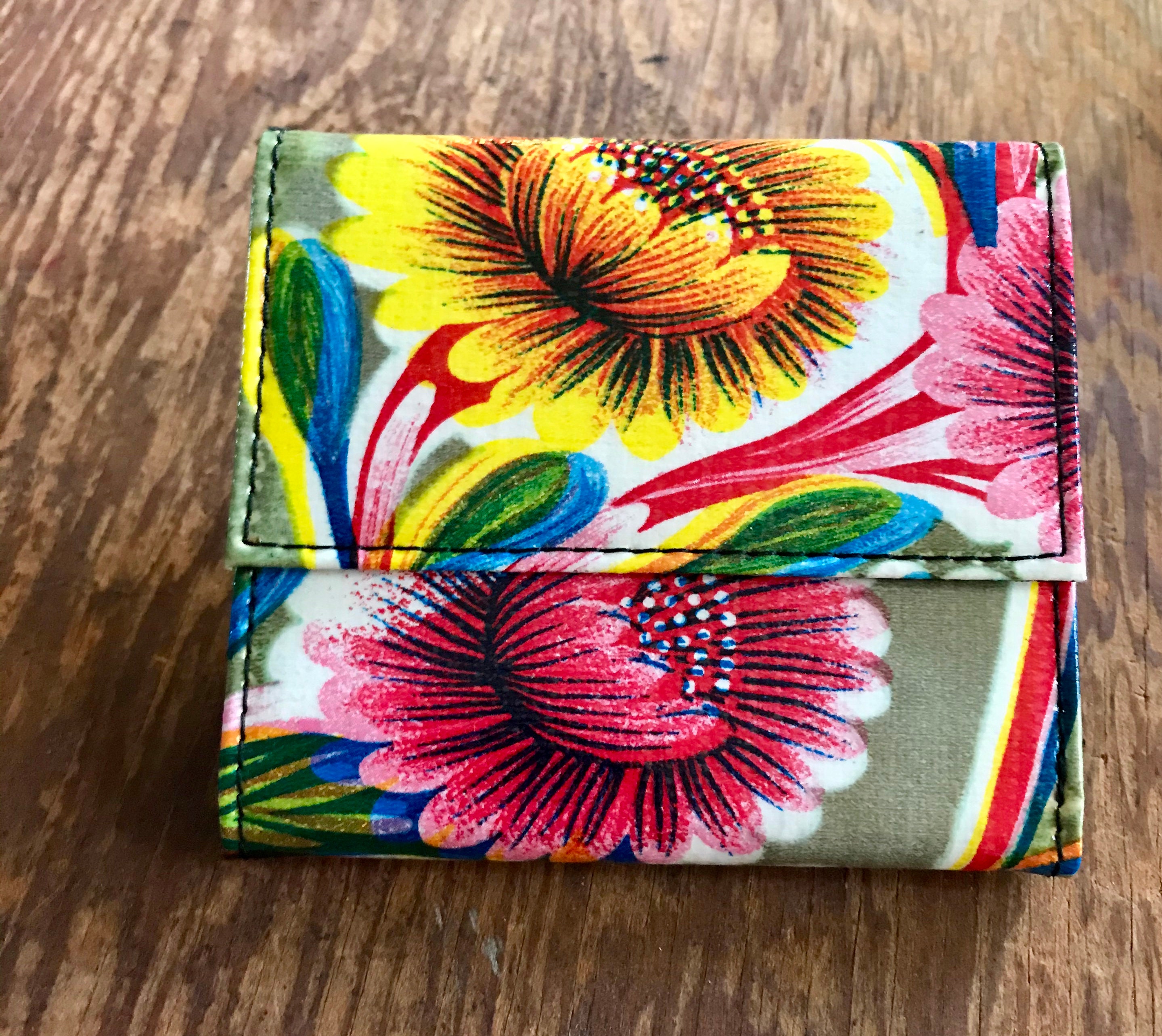 Oil Cloth Gold Floral French Purse Wallet, Women's Floral Vinyl Trifold