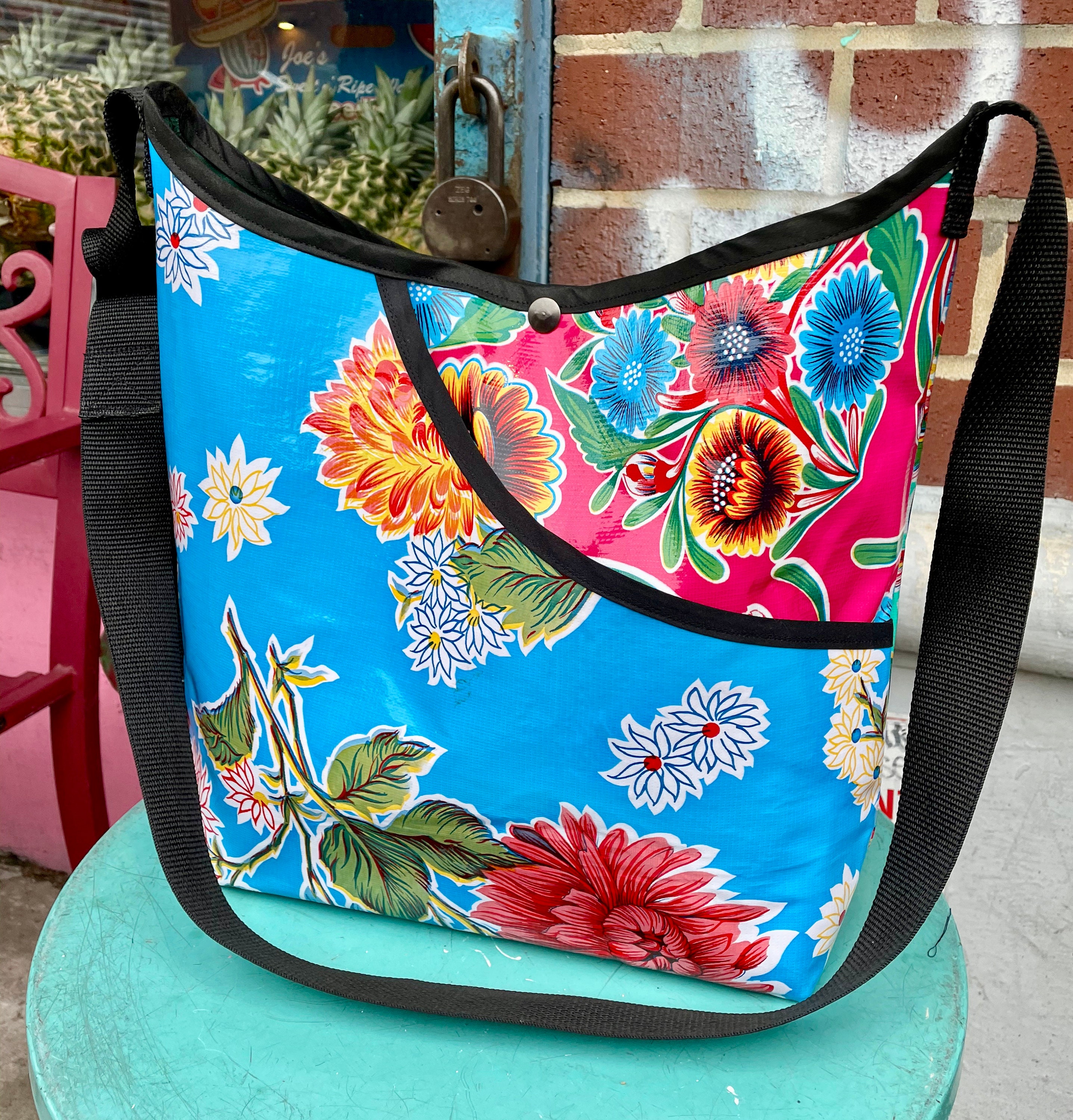 Pink Flower Printed Crossbody Tote