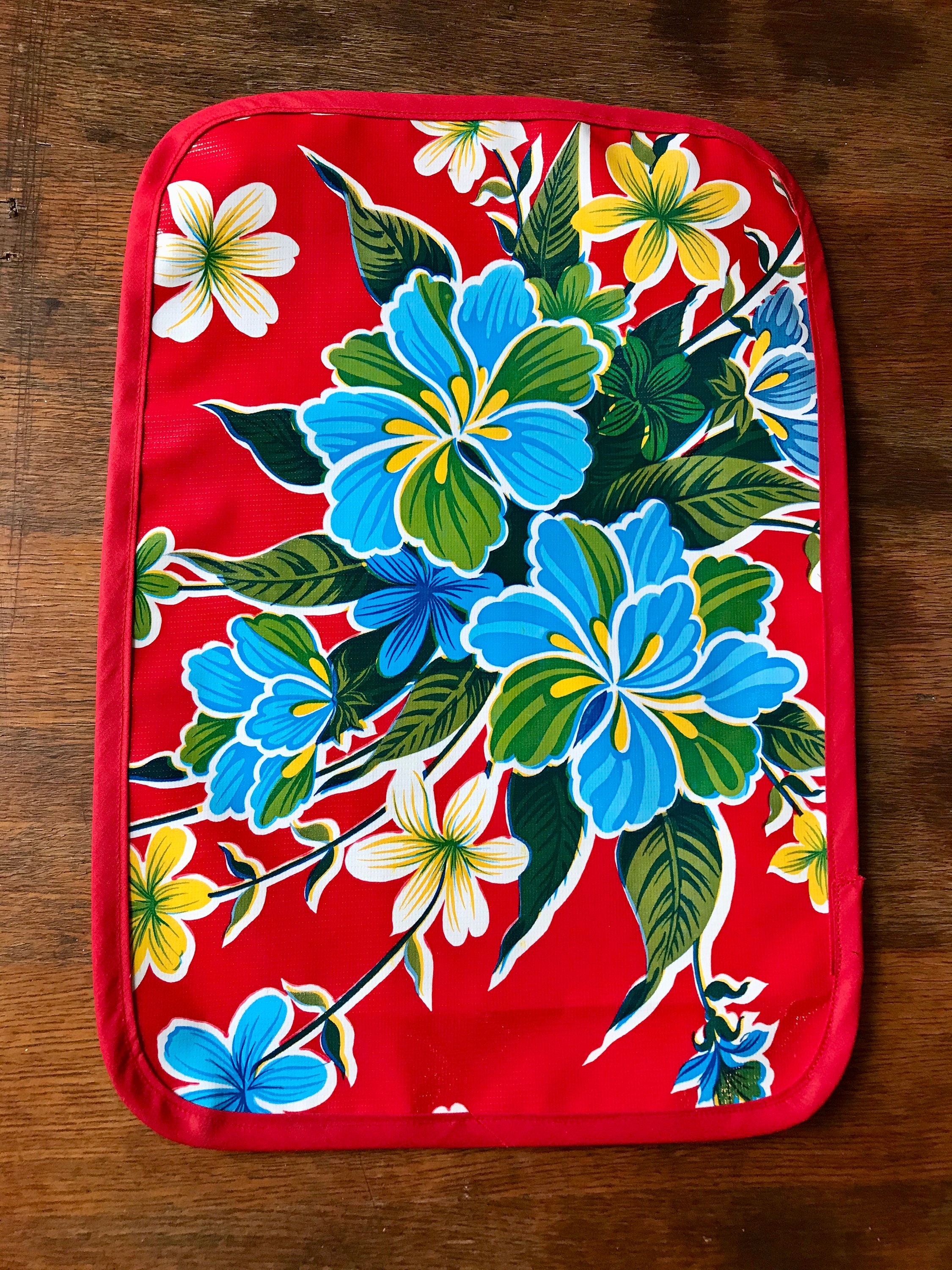 Set of 2 Reversible Oil Cloth Placemats, Table top mats