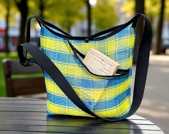 Blue Yellow Plaid Woven Mesh Mercado Bag w/ Zipper Pocket, Mexican Mesh Crossbody Market Bag
