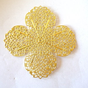 Vintage filigree metal gold color flower shape design 68mm, soft