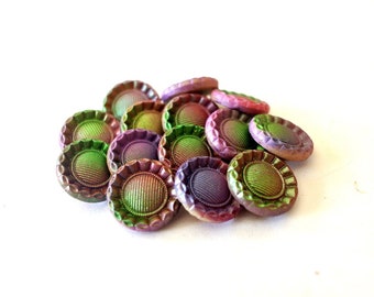 6 Buttons, glass, antique vintage, great for button jeweley, 14mm