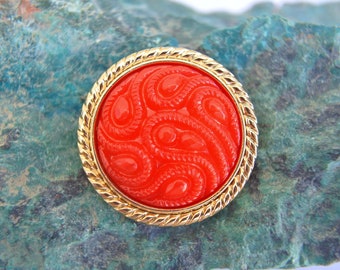6 Vintage plastic buttons, 20mm, red with gold color circle