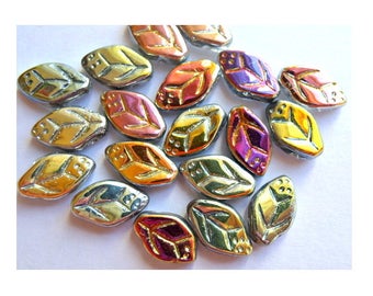 20 Czech glass beads, leaf shape,  leaves 13mmx8mm