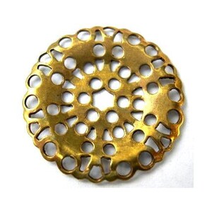 3 Vintage filigree flower shape 23mm