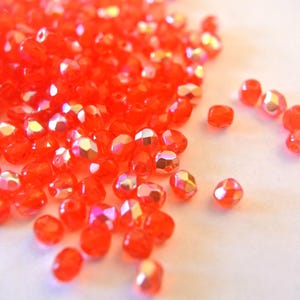 40 VINTAGE glass beads, red, AB, faceted beads 4mm