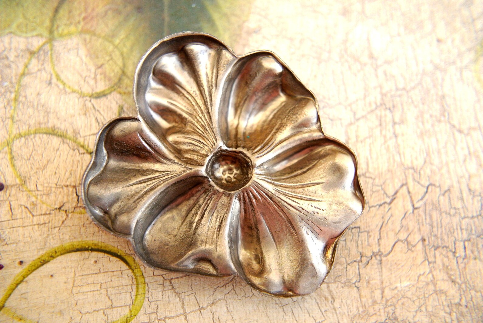 VINTAGE metal stamping flower jewelry supply Etsy