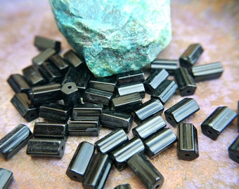 15 Vintage glass beads black color, tube beads, hexagon cut, 5 sided beads, 12mmx7mm, Czech glass beads