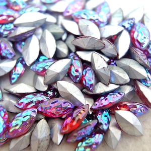 15 vintage  glass cabochon high quality, blue 9mmx5mm