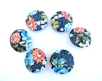 6 Handmade Fabric Covered Buttons: 32mm Retro Floral Cotton Buttons