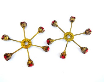 2 Vintage SWAROVSKI Flower Beads: 32mm Red Crystals, Brass Setting