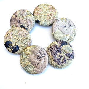 Handmade Fabric Covered Buttons: Unique Cloth Buttons (Set of 6, 38mm)