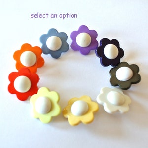 Flower buttons, resin plastic buttons, vintage style, retro fashion 20mm-select an option