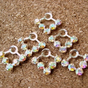 Cuentas vintage Swarovski en forma de abanico, cristales transparentes AB con engaste de metal color plata (a elegir cantidad)