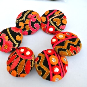 6 Handmade Fabric Buttons: Embroidered Lace on Black (38mm)