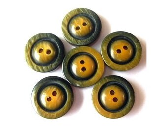 7 Vintage Kunststoff Knöpfe für Knopfschmuck