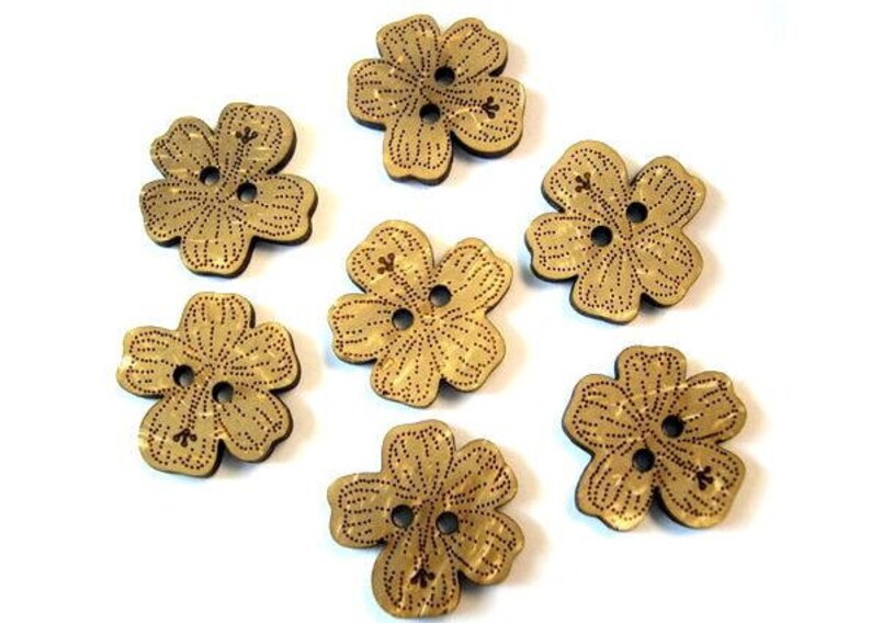 7 Buttons Flowers Shape Coconut Shell Buttons Button Bead - Etsy