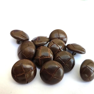 6 Vintage leather buttons 18mm, metal shank brown