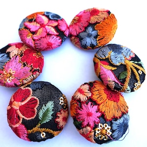 5 Buttons, fabric covered button handmade button 38mm/3.8cm, colorful vivid embroidered lace on black fabric
