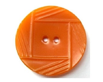 Bakelite button, collectibles button, caramel color, tested positive for bakelite, carved, large