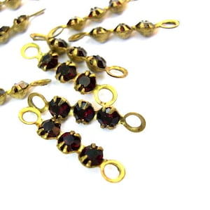6 cuentas conectoras de cristal Swarovski vintage, 3 diamantes de imitación rojo oscuro engastados en latón - RARO