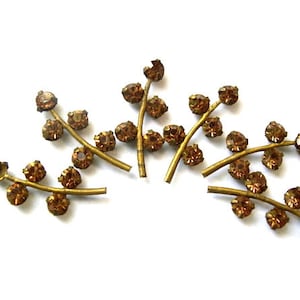 6 Vintage Swarovski Crystal Rhinestone Leaves: Metal Settings (19mmX8mm)