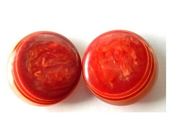 2 Vintage plastic buttons red with orange 22mm