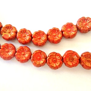 14 Flowers glass beads, hibiscus, Hawaiian flowers  8mm, Czech flower artisian beads red shade high quality
