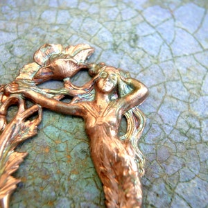 Vintage metal nymph metal stamping ART NOUVEAU style made of copper 51mmx36mm