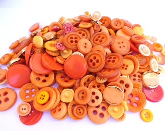 Botones de plástico vintage amarillo-naranja: 22 diseños únicos, 220 piezas.