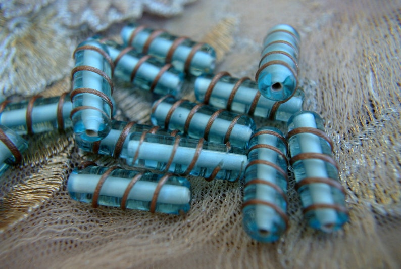 6 BEADS Vintage Czech handmade glass beads high quality rare beads 20mmx8mm