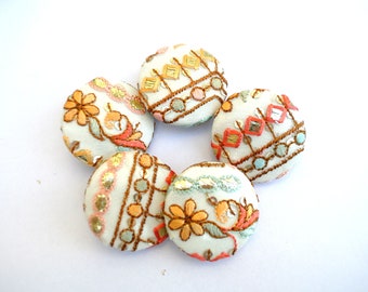 5 Handmade Fabric Covered Buttons: White with Gold Embroidery (32mm)