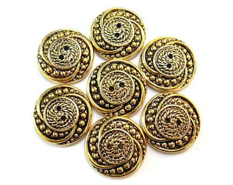 6 Vintage plastic buttons flower design great for button jewelry, 25mm