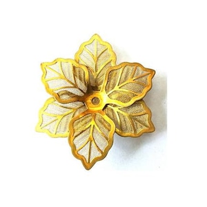 14 Vintage flower beads 3 petals gold color metal 40mm, RARE