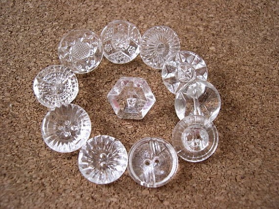 12 Vintage Glass Buttons, Beads, Transparent Clear Glass 12 Vintage Glass Buttons, Beads, Transparent Clear Glass
