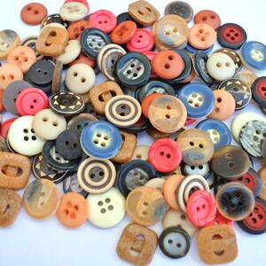 140 Buttons,  14 designs, 10 buttons of each design, vintage plastic buttons, 11mm-15mm SMALL BUTTONS