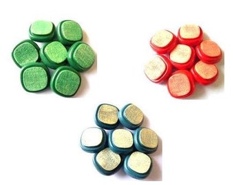 18 Vintage plastic buttons square shape 3 colors  13mm