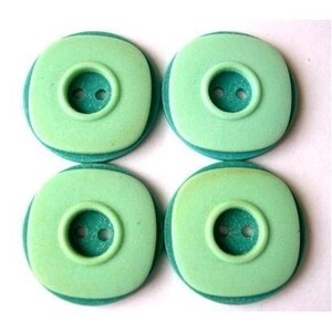 6 Vintage plastic buttons, turquoise 2 shades for button jewelry