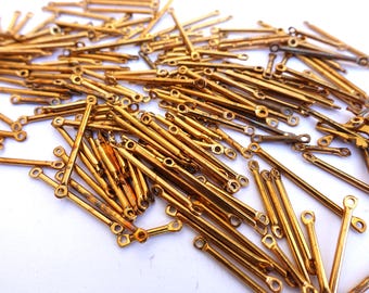 60 cuentas de conexión vintage, acabado metálico dorado, piezas raras, mezcla de 4 tamaños.