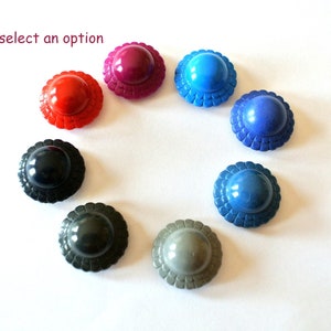 6 Vintage buttons, plastic flower bell shape, 21mm, 8mm height -select color