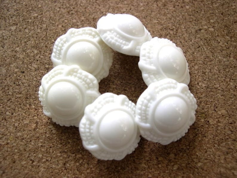 thick 6 Vintage flowers buttons white plastic shank buttons-choose size