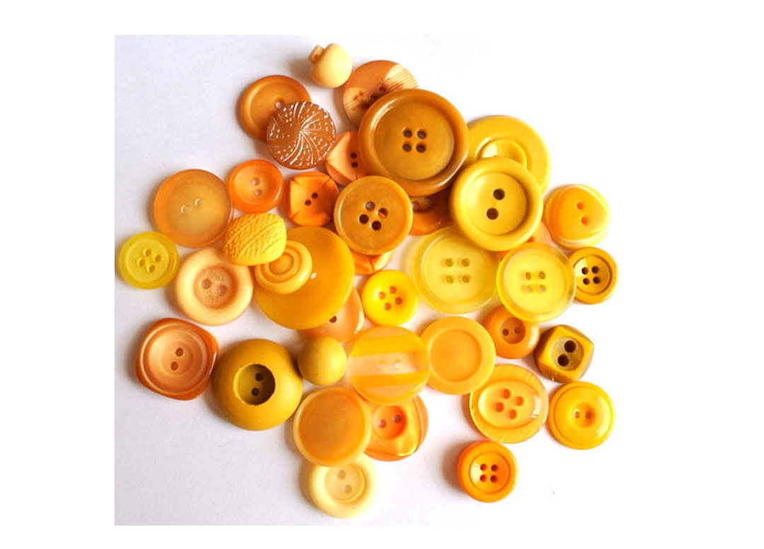 Lot De 11 Boutons Vintage Jaune Vif Moiré – Diamètre 27 Mm – Plastique – Occasion