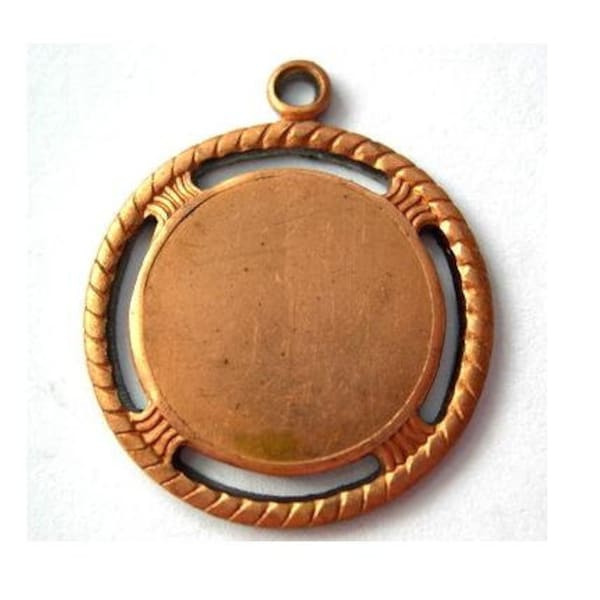 Vintage metal pendant cameo setting round 22mm metal stamping