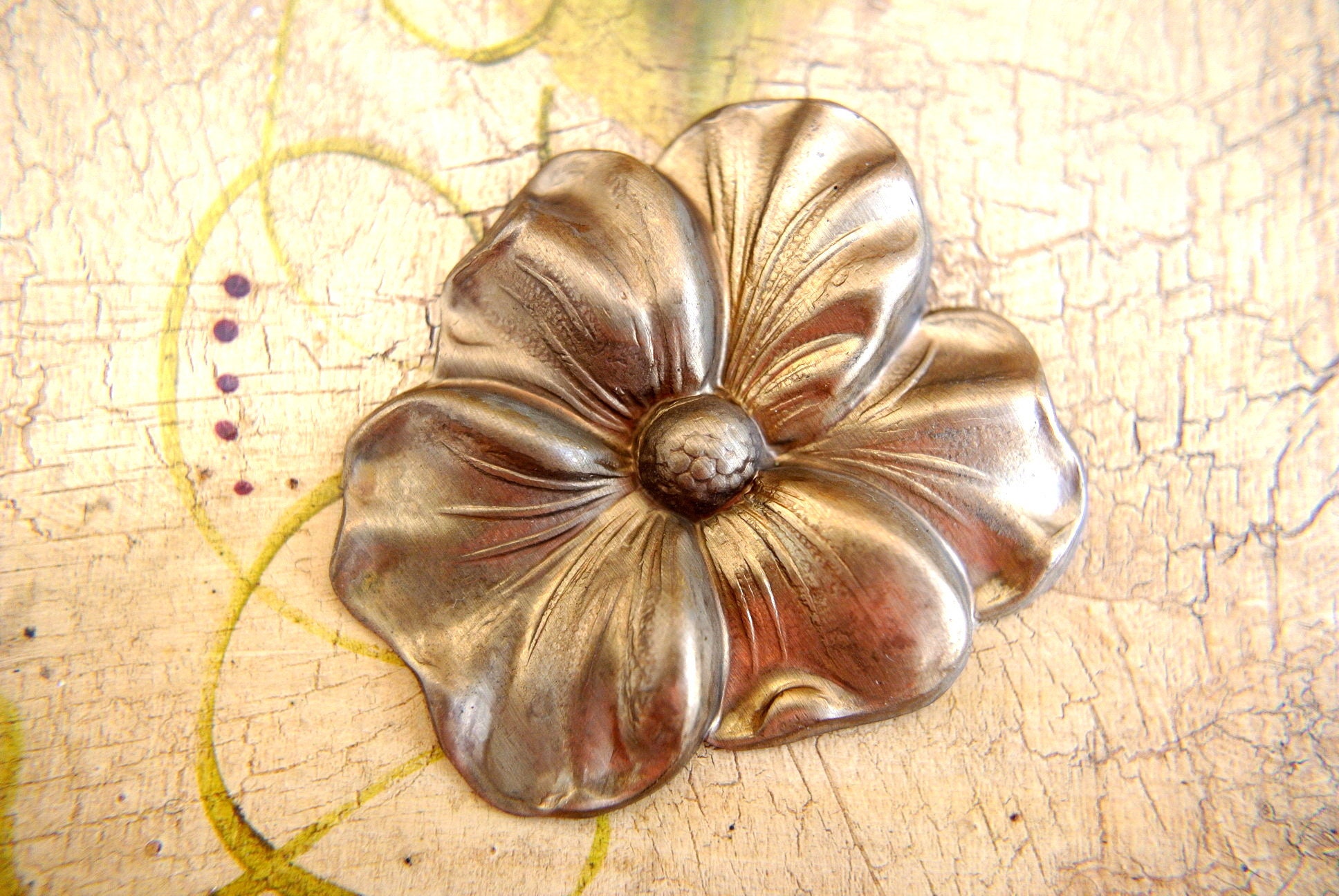 VINTAGE metal stamping flower jewelry supply Etsy
